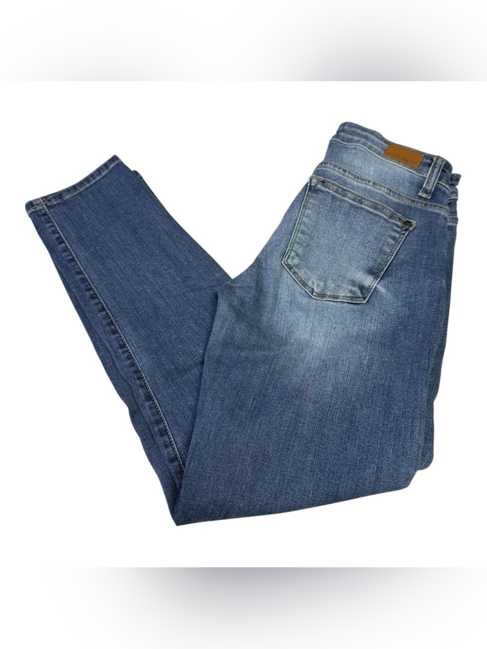 Judy Blue size 3/26 Straight Jeans in Medium Blue Wash boyfriend fit